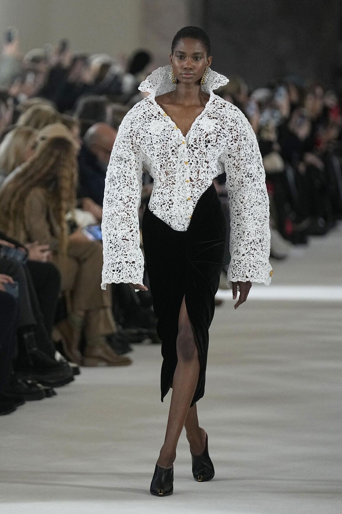 France Fashion Schiaparelli Haute Couture S/S 23